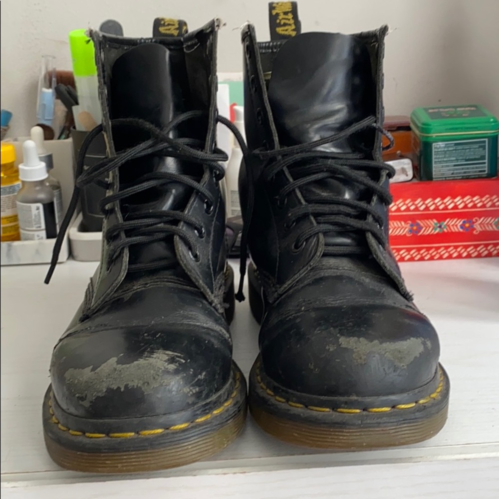 Used 1460 Doc Martens